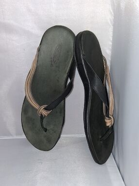 Keen womens sandals, size 7.5
